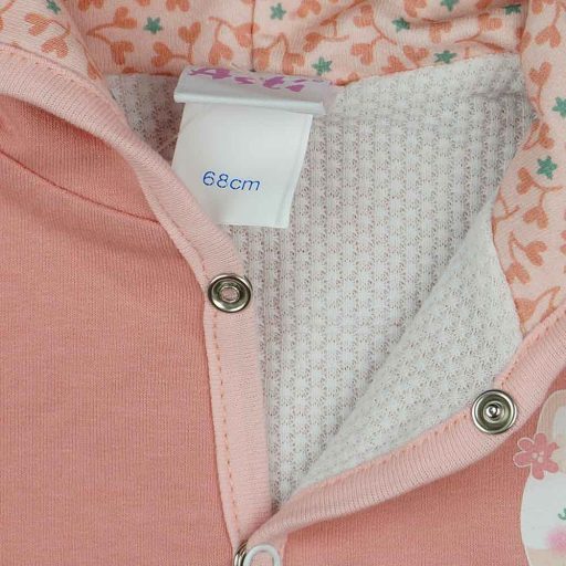 Baba kapucnis kocsikabát cicás mintával