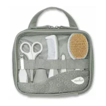 Haj, körömápolás