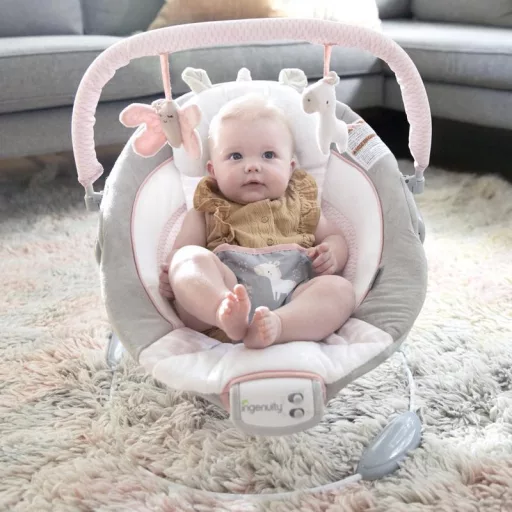 INGENUITY Rezgő pihenőszék dallamokkal, Flora the Unicorn™, 0 hó+, 9 kg-ig