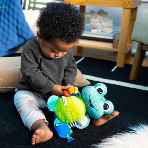 Baby Einstein Aktív játék C-karikán teknős Neptune’s Sensory Sidekick™, 0,hó+