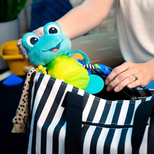 Baby Einstein Aktív játék C-karikán teknős Neptune’s Sensory Sidekick™, 0,hó+