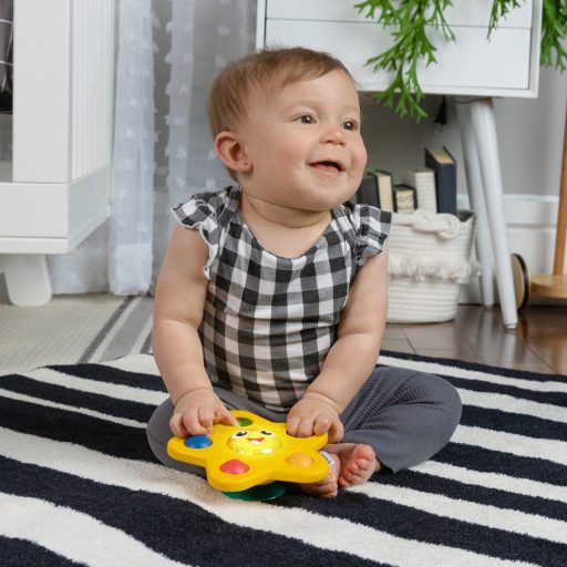 Baby Einstein Aktív játék tapadókoronggal, Pop & Glow Starfish™, 6 hó+