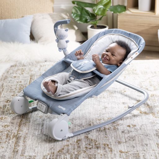 Ingenuity Rezgő masszázs pihenőszék dallamokkal, Happy Belly™, Rock-to-Bounce, Chambray, 0 hó