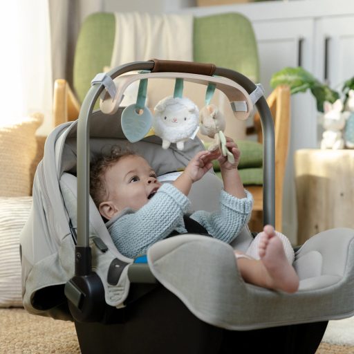 INGENUITY Babakocsi függő játék Wonder & Wood™ 0m+