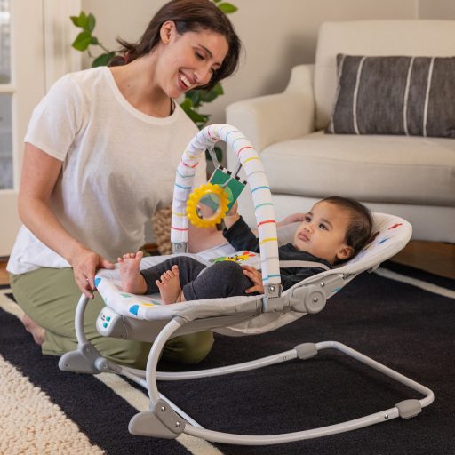 Baby Einstein Zenei rezgő pihenőszék Dean's Discovery Spot™ 0m+ 9kg-ig