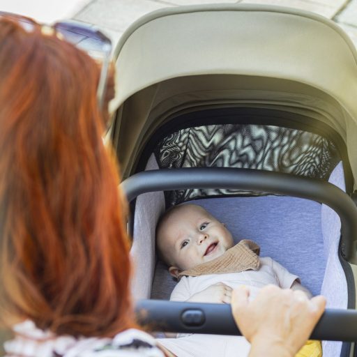 Petite&Mars Kombinált babakocsi, ICON 2in1, Mossy Green, XXL RWS