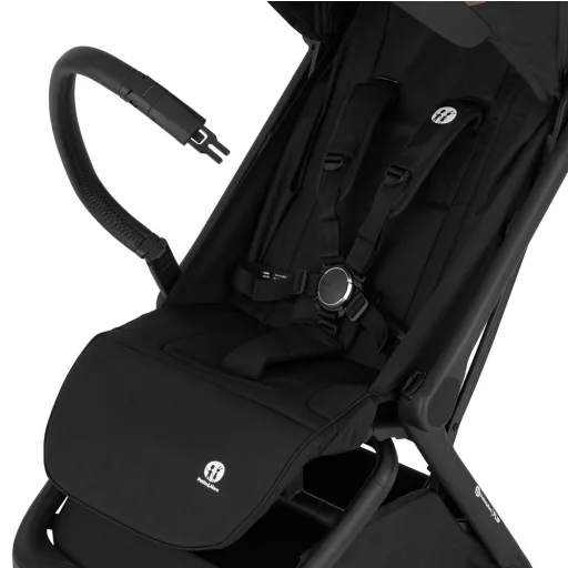 Petite&Mars Sport babakocsi Flip - Forever Black