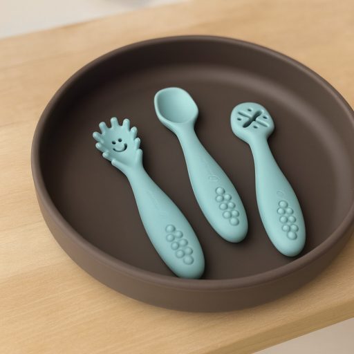 Petite&Mars Szilikon gyakorló kanál szett 3 db Take&Match Bitter Cocoa 6m+