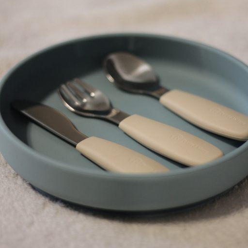 Petite&Mars Rozsdamentes acél evőeszközkészlet Take&Match Velvet Latte 12m+