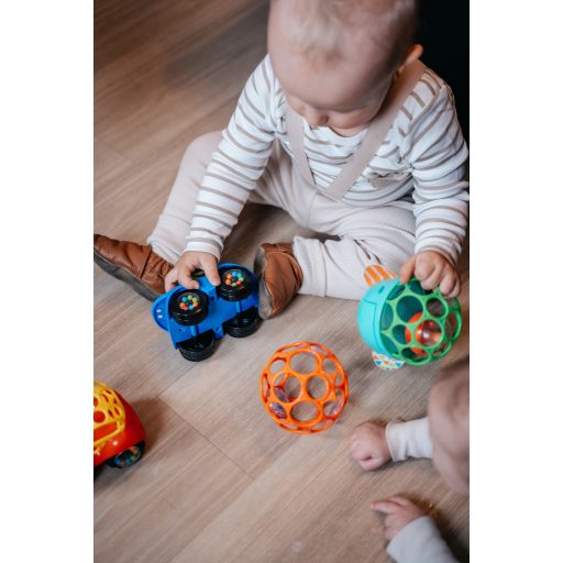 OBALL Játékautó piros 3hó+