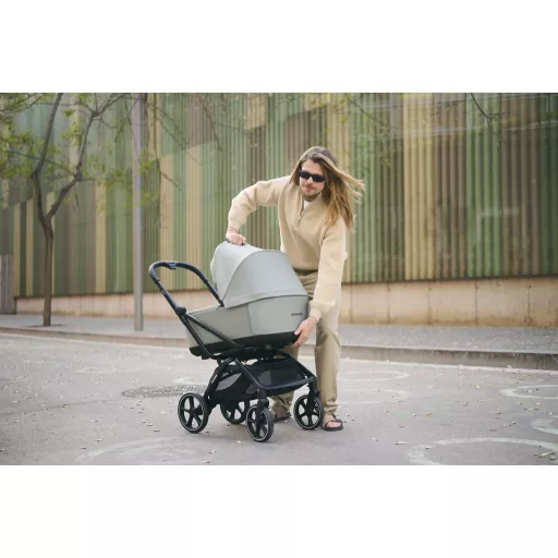 EASYWALKER Sport babakocsi Rockey M Pure Black