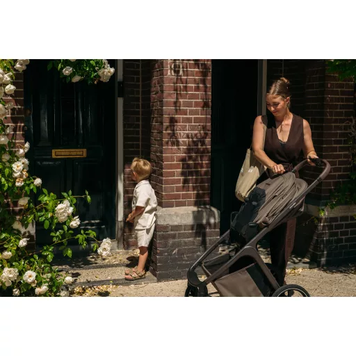 EASYWALKER Kombinált babakocsi Zoey Go - Pure Black