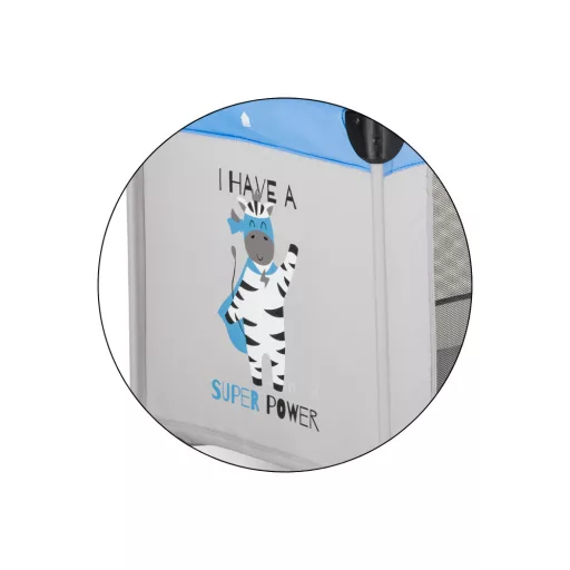 PETITE&MARS Utazóágy Koot matraccal Foldie, Zebra Super Power