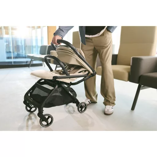 EASYWALKER Babakocsi szett 4 az 1-ben Rockey S Fresh Green + CYBEX Aton B2 i-Size + bázis