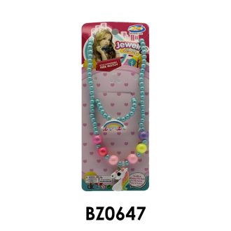   Ékszer klt., nyaklánc + karkötő, pónis medál, lapon, 8x20 cm zacsk.